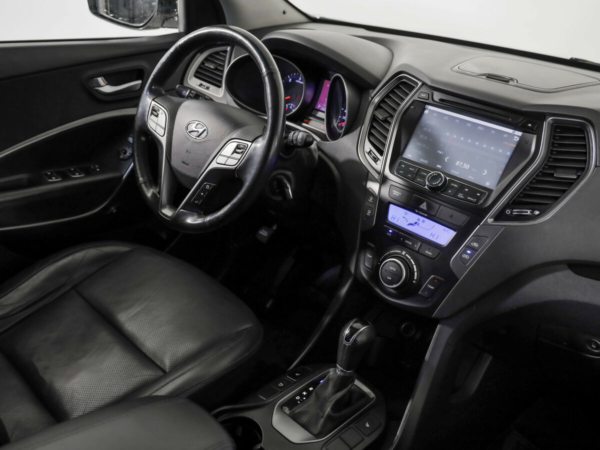 Купить Hyundai Santa Fe с пробегом. Фото: #8