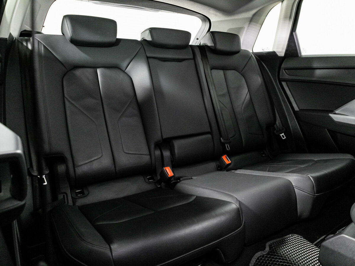 Купить Audi Q3 с пробегом. Фото: #18