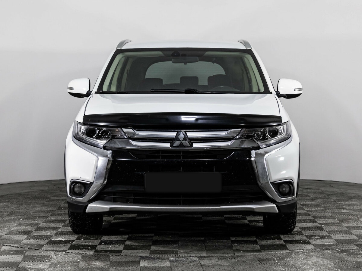 Купить Mitsubishi Outlander с пробегом. Фото: #1