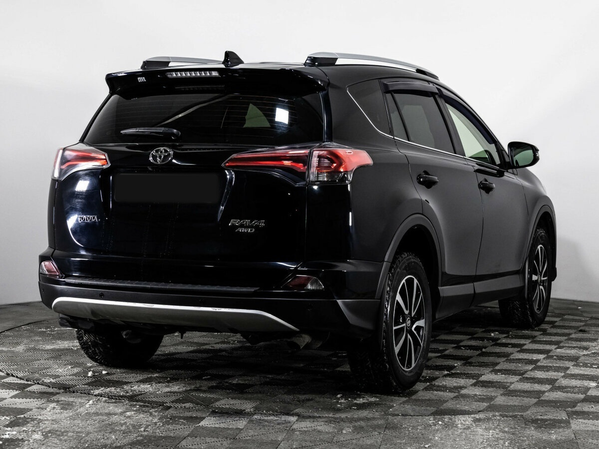 Купить Toyota RAV4 с пробегом. Фото: #3