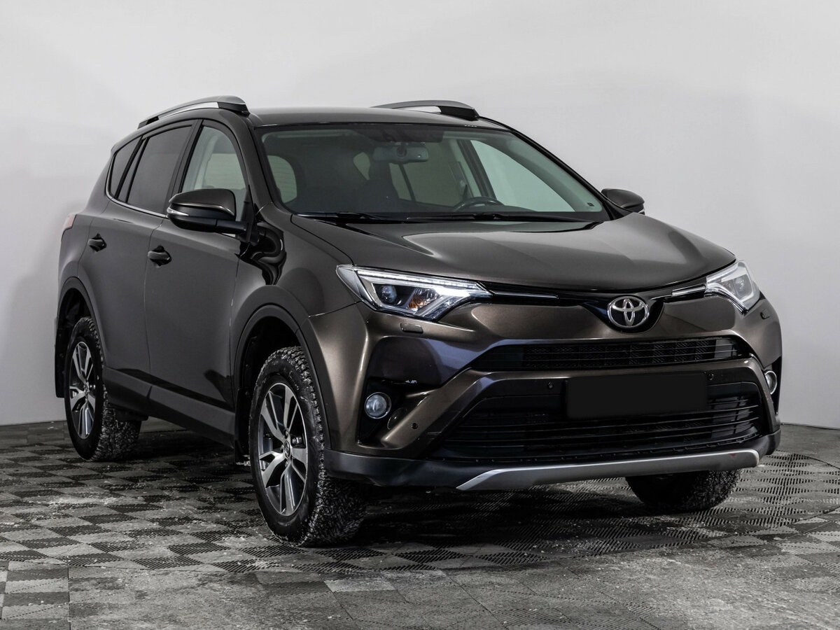 Купить Toyota RAV4 с пробегом. Фото: #2