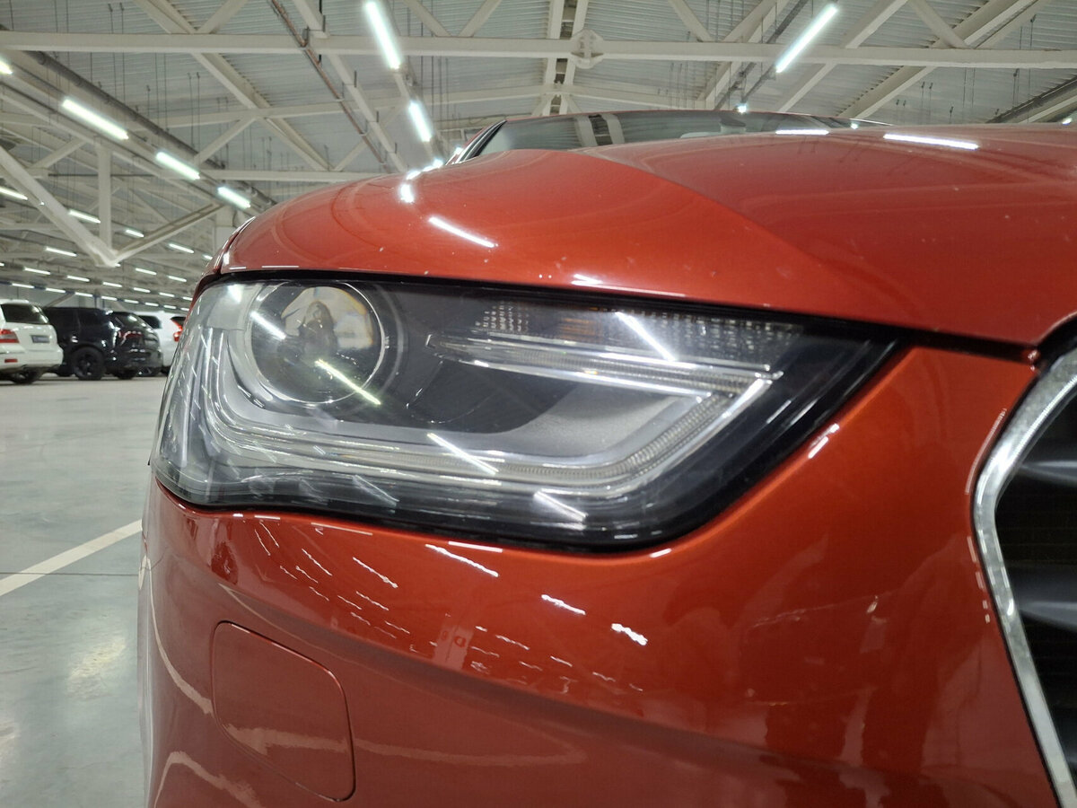 Купить Audi A4 с пробегом. Фото: #16