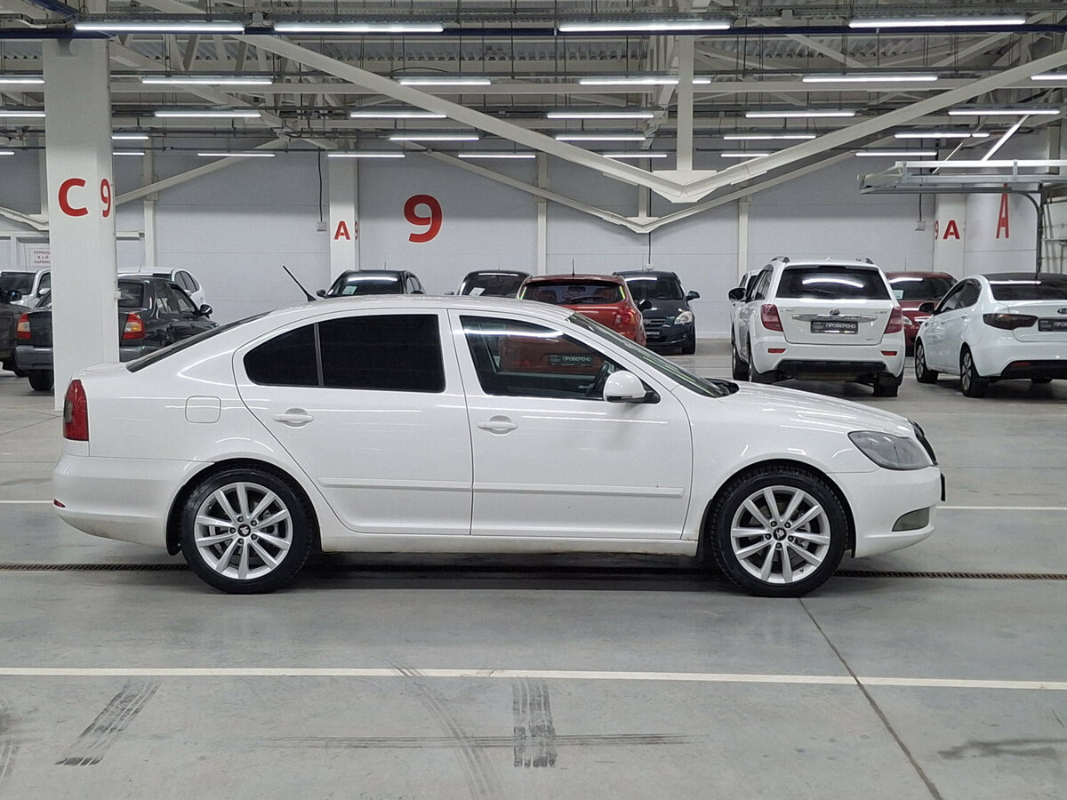 Купить Skoda Octavia с пробегом. Фото: #3
