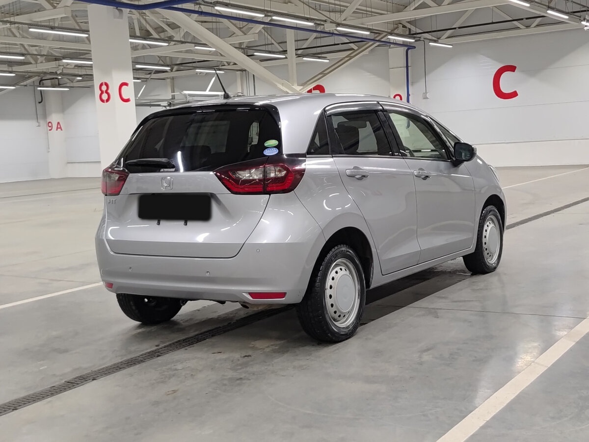 Купить Honda Fit с пробегом. Фото: #4