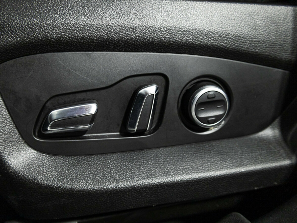 Купить EXEED VX с пробегом. Фото: #11